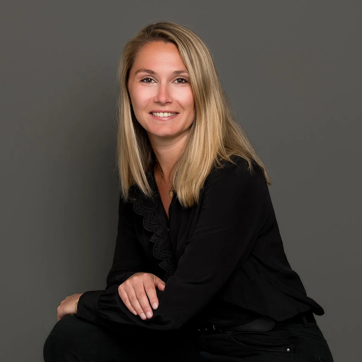 Me Julie Monneyron, avocate au Barreau de Nantes